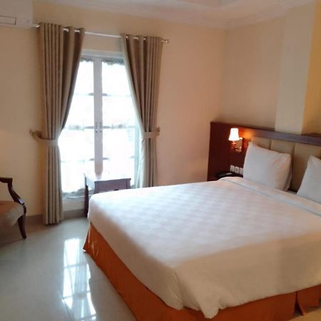 Le Semar Hotel Karawaci Dahung Bagian luar foto