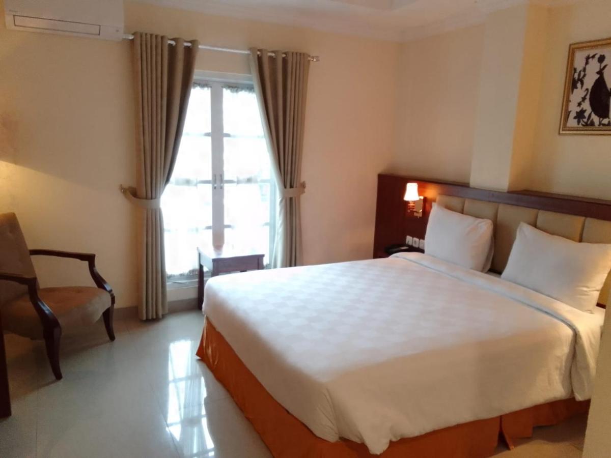 Le Semar Hotel Karawaci Dahung Bagian luar foto